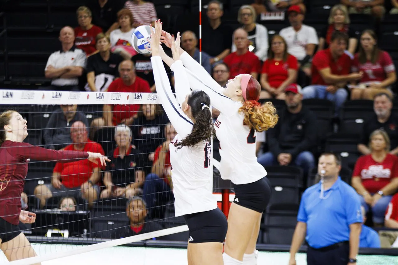 Volleyball: Louisville vs Boston College