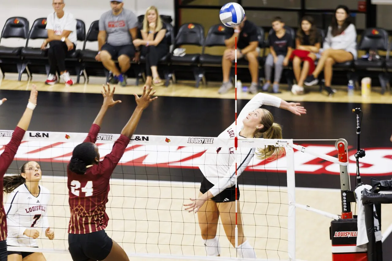 Volleyball: Louisville vs Boston College